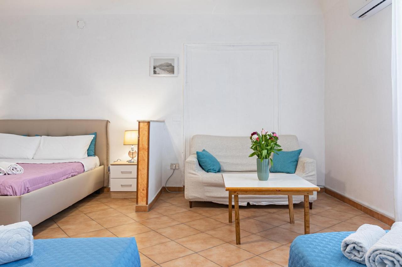 פלרמו Piazza Pretoria & Quattro Canti Roomy Flats With Balconies מראה חיצוני תמונה