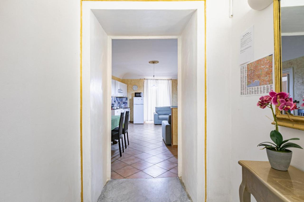 פלרמו Piazza Pretoria & Quattro Canti Roomy Flats With Balconies מראה חיצוני תמונה
